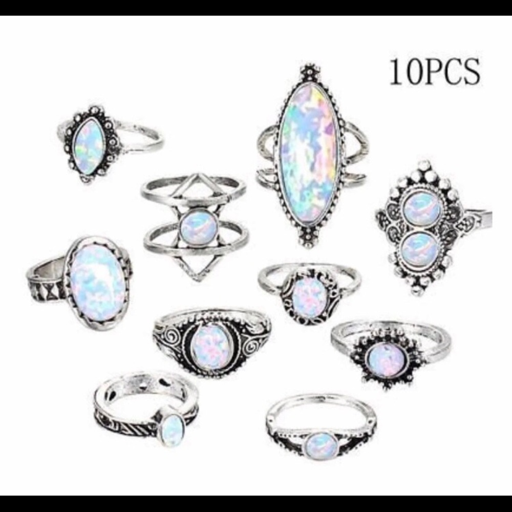 NWT Bohemian Style Knuckle Rings ‼️SOLD‼️
